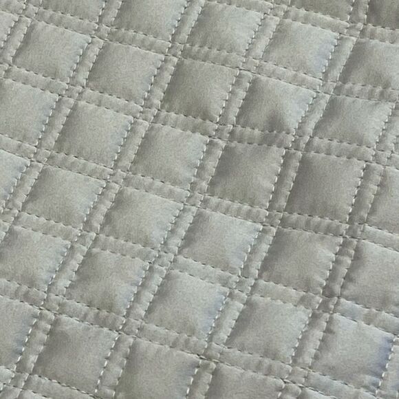 DKNY Satin Gray Window Pane Quilt Double Tie KING Pillow Sham Set - Picture 9 of 14